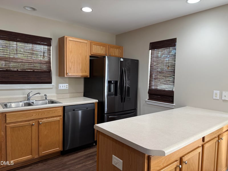 3755 Bison Hill Ln, Raleigh, NC 27604