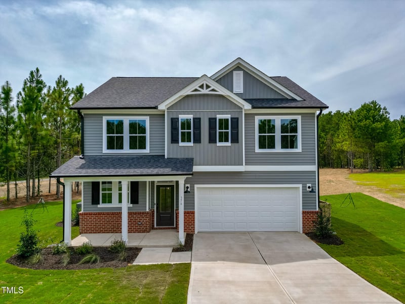 376 Beacon Hill Rd #102, Lillington, NC 27546