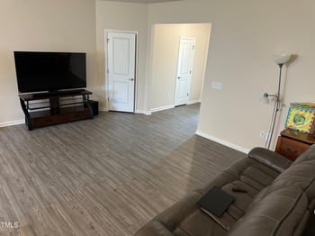 376 Glen Clova Dr, Raleigh, NC 27603