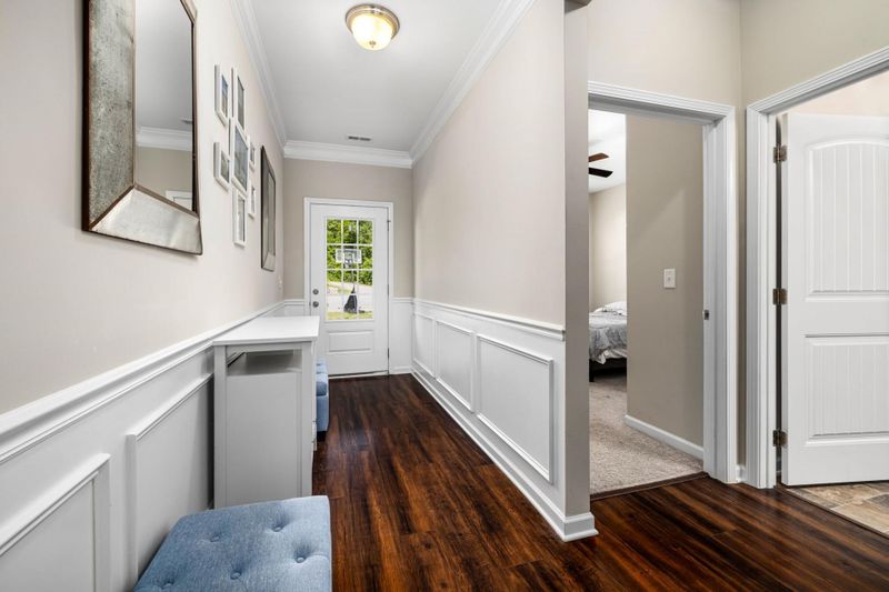 376 Springhill Ln, Garner, NC 27529