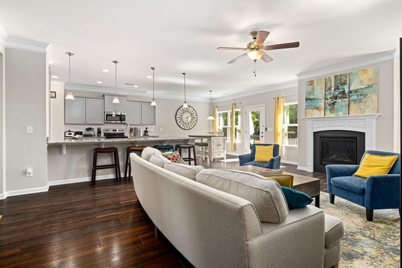 376 Springhill Ln, Garner, NC 27529