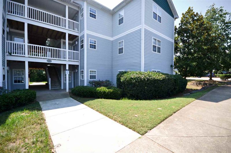 3770 Pardue Woods Pl #101, Raleigh, NC 27603