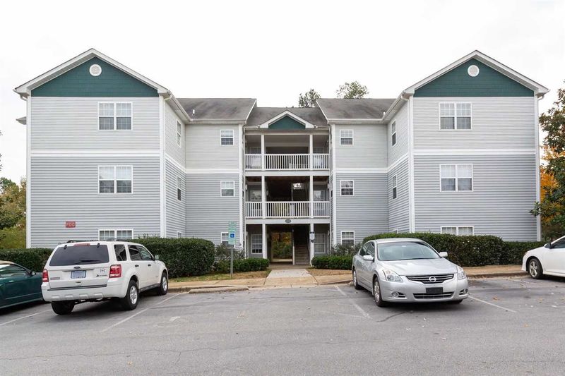 3770 Pardue Woods Pl #302, Raleigh, NC 27603