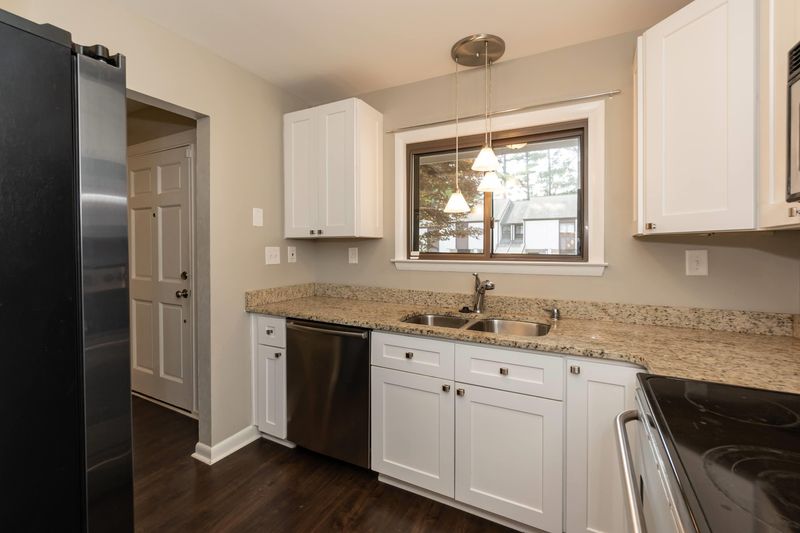 3775 Guess Rd #23, Durham, NC 27705