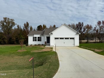 378 Magnolia Run Way, Benson, NC 27504