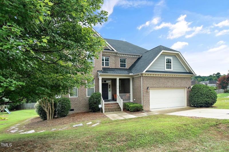 378 Oak Alley Trl, Clayton, NC 27527