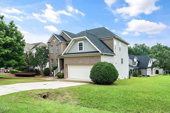 378 Oak Alley Trl, Clayton, NC 27527