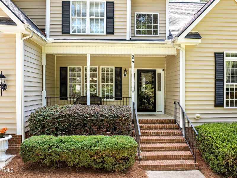 379 Cameron Dr, Raleigh, NC 27603