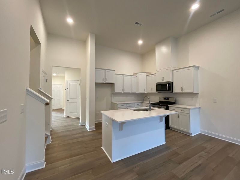 379 Whitley Ridge Dr, Clayton, NC 27527