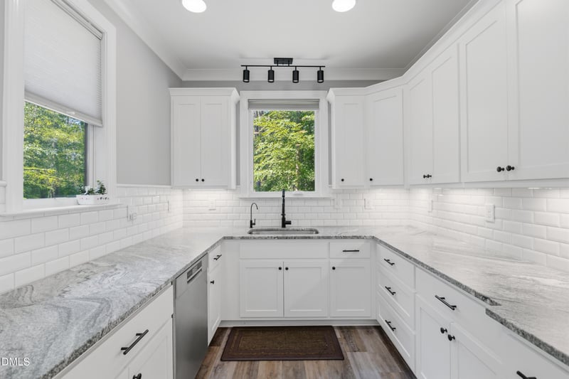3790 Morning Song Ct, Youngsville, NC 27596