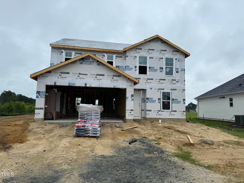 38 Chloe Ct, Selma, NC 27576