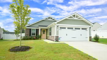 38 Clove Hitch Ln, Fuquay Varina, NC 27526