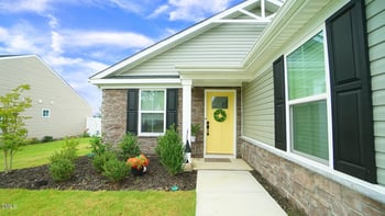 38 Clove Hitch Ln, Fuquay Varina, NC 27526