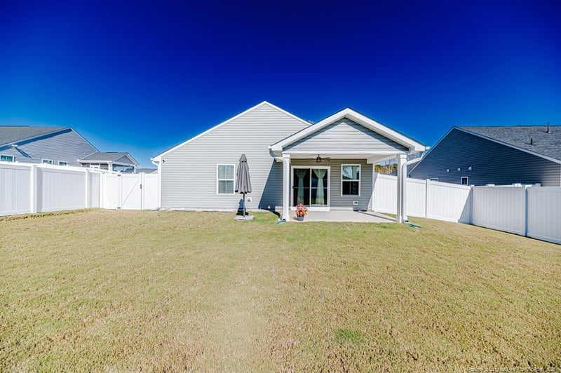 38 Clove Hitch Ln, Fuquay Varina, NC 27526