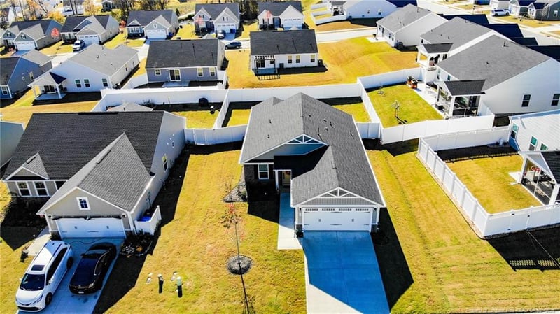 38 Clove Hitch Ln, Fuquay Varina, NC 27526