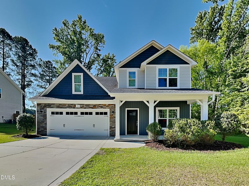 38 Coventry Ln, Lillington, NC 27546