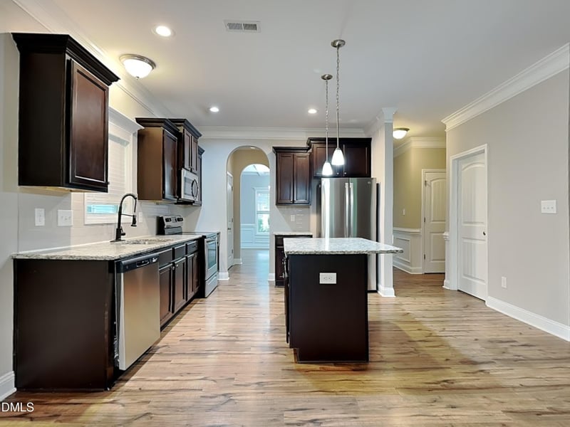 38 Coventry Ln, Lillington, NC 27546