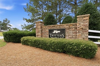 38 Darley Ct, Lillington, NC 27546