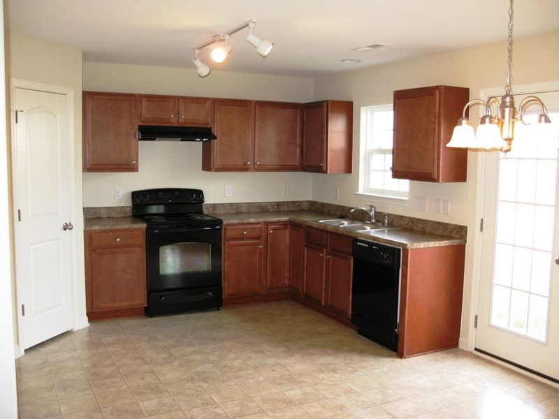 38 Fox Den Ct, Angier, NC 27501