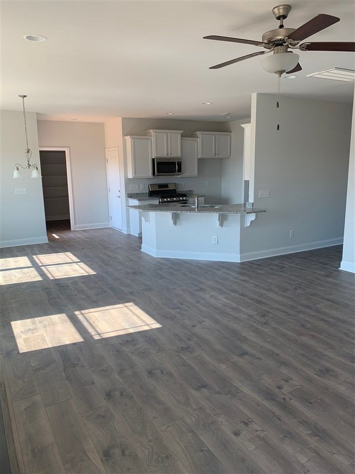 38 Glenkirk Pl, Garner, NC 27529