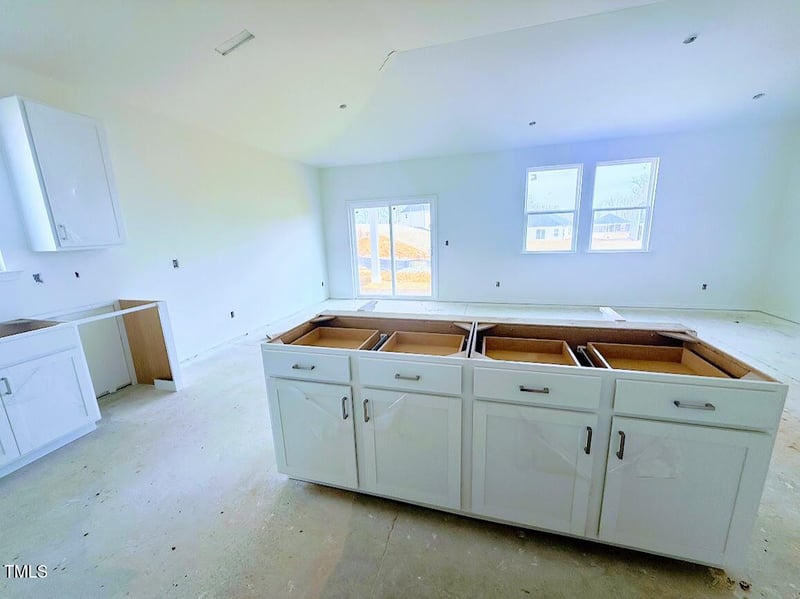 38 Longdale Dr, Graham, NC 27253