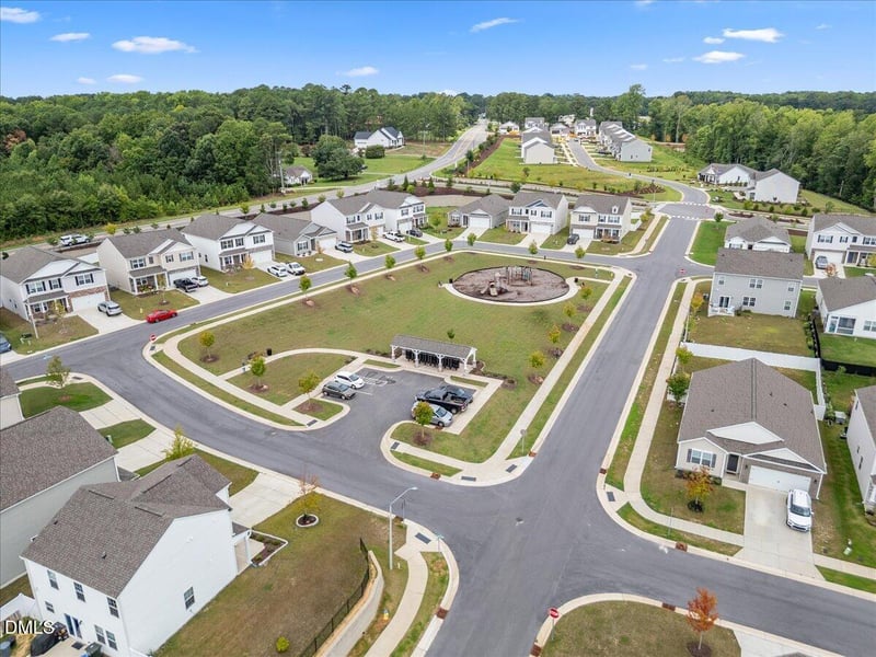 38 March Creek Dr, Fuquay Varina, NC 27526