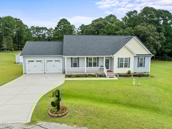 38 Mayfield Cir, Willow Springs, NC 27592
