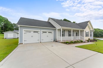 38 Mayfield Cir, Willow Springs, NC 27592