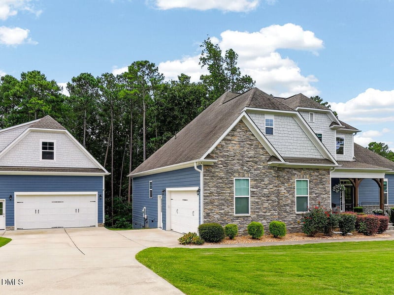 38 Mosswood Ct, Clayton, NC 27527