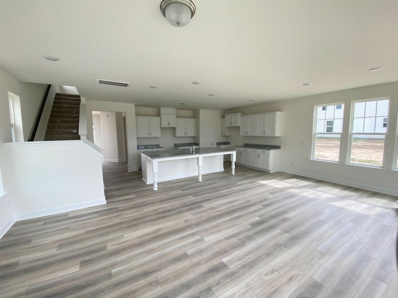 38 Nailsworth St #108, Angier, NC 27501
