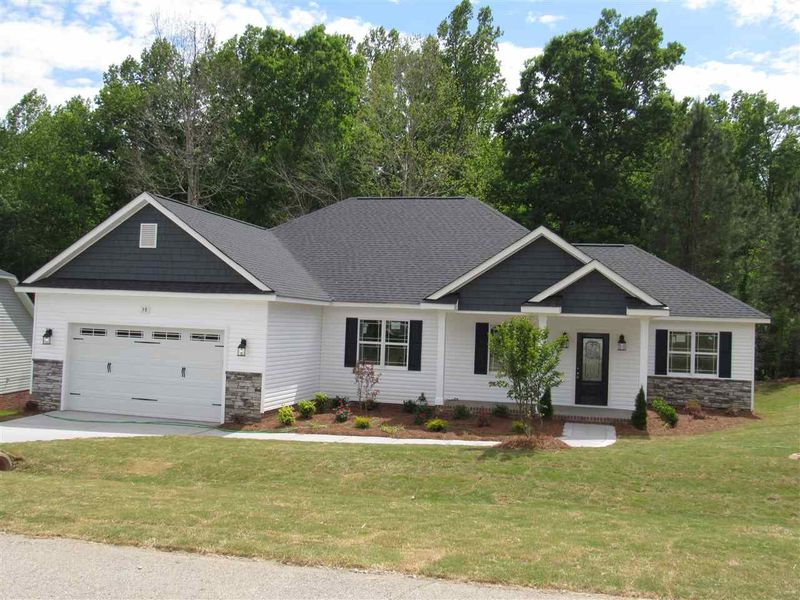 38 Northcliff Ct, Clayton, NC 27527