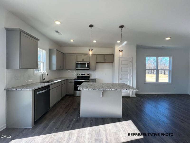 38 Raven Rock Pl, Clayton, NC 27520