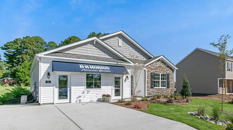 38 Rogue River Way, Fuquay Varina, NC 27526