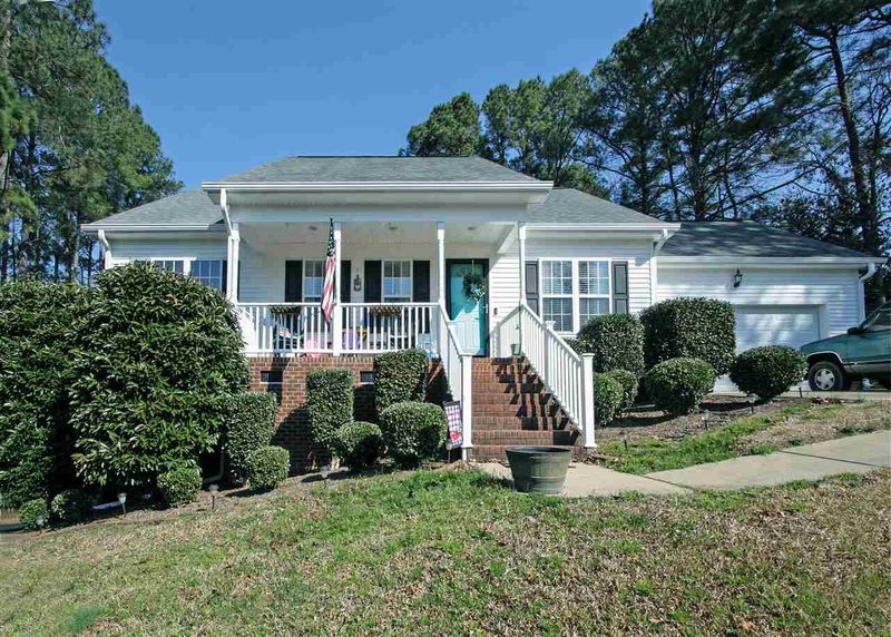 38 Tucson Ct, Fuquay Varina, NC 27526