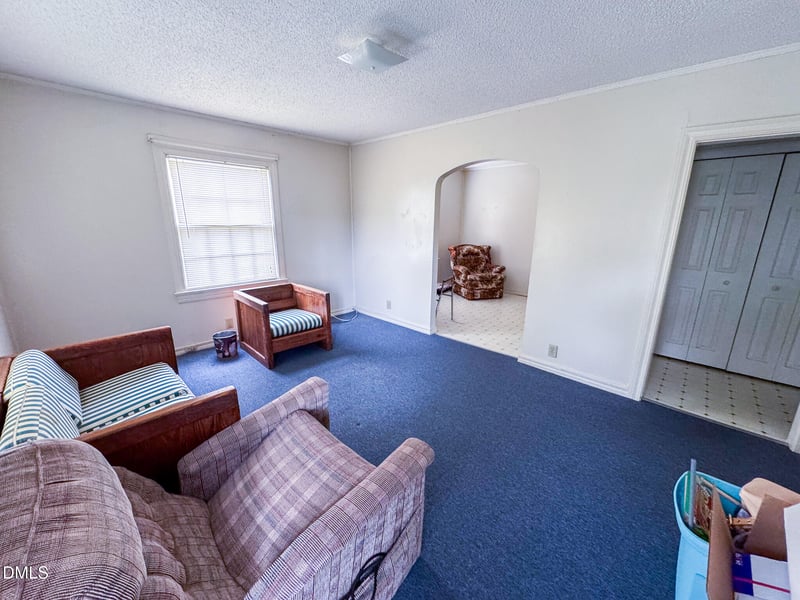 38 Waddell Dr, Smithfield, NC 27577