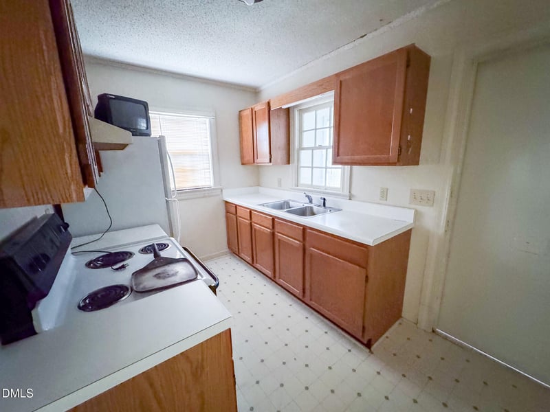 38 Waddell Dr, Smithfield, NC 27577