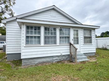 38 Waddell Dr, Smithfield, NC 27577