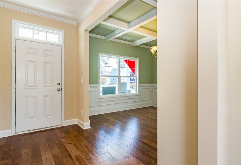 38 Wrangler Dr, Clayton, NC 27527