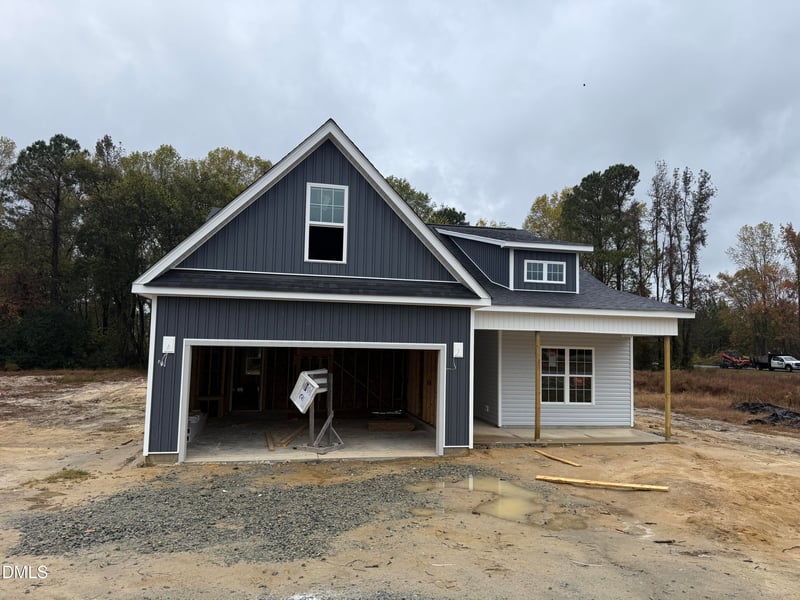 38 Yardley Dr, Smithfield, NC 27577