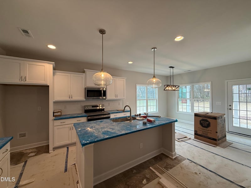 38 Yardley Dr, Smithfield, NC 27577