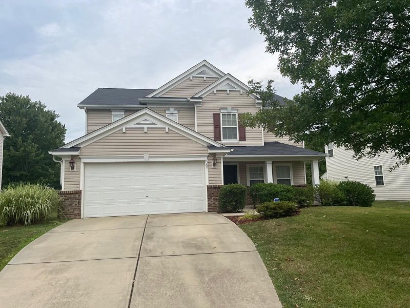 380 Coalyard Dr, Garner, NC 27529