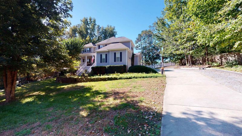 380 Ruth Cir, Fuquay Varina, NC 27526