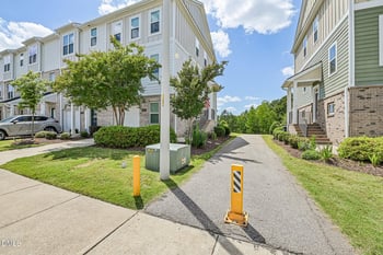 380 Skymont Dr, Holly Springs, NC 27540