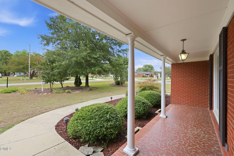 3801 W Allen St W, Raleigh, NC 27603