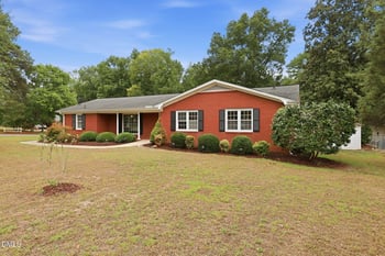 3801 W Allen St W, Raleigh, NC 27603