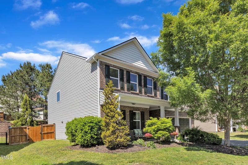 3801 Althorp Dr, Raleigh, NC 27616