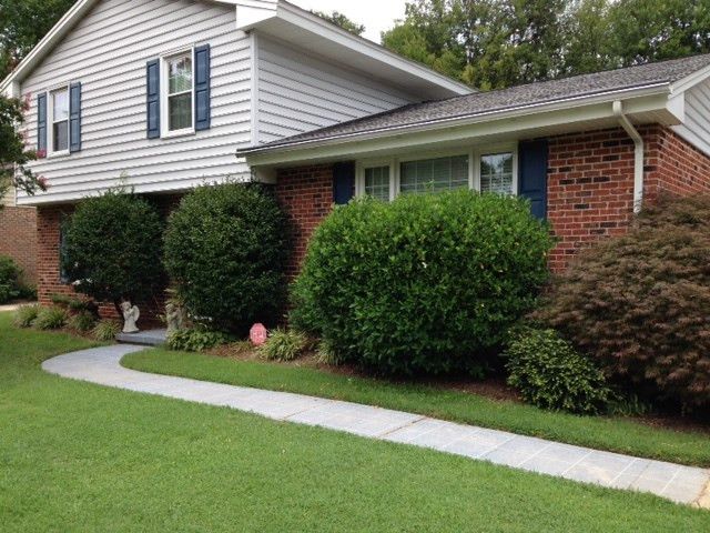 3801 Arrowwood Dr, Raleigh, NC 27604