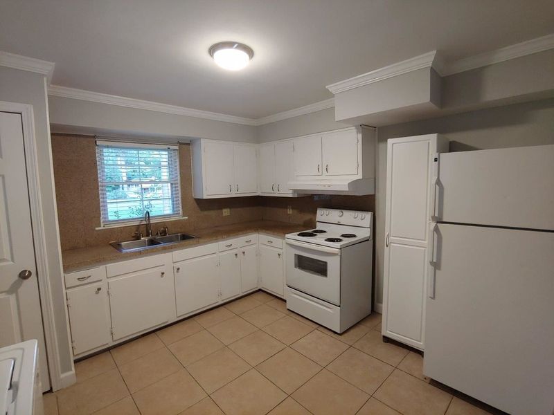 3802 Tremont Dr, Durham, NC 27705