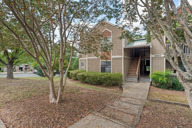 3803 Chimney Ridge Pl #105, Durham, NC 27713
