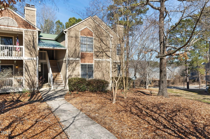 3803 Chimney Ridge Pl, Durham, NC 27713